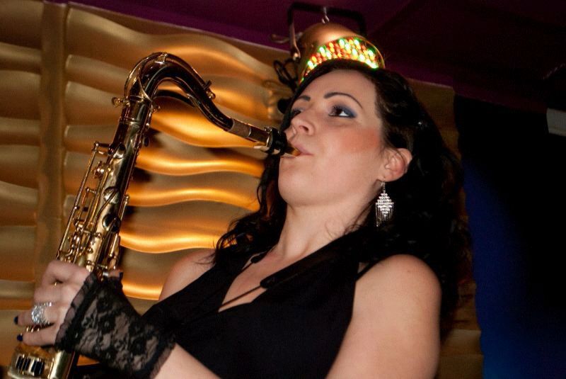 female saxophone player noida